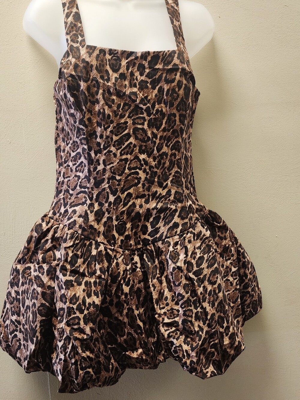 Leopard Print Bubble Hem Mini Dress with a square neckline and a voluminous, puf